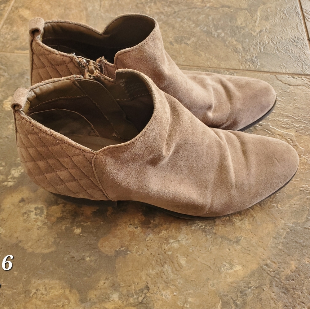 Ankle boots
